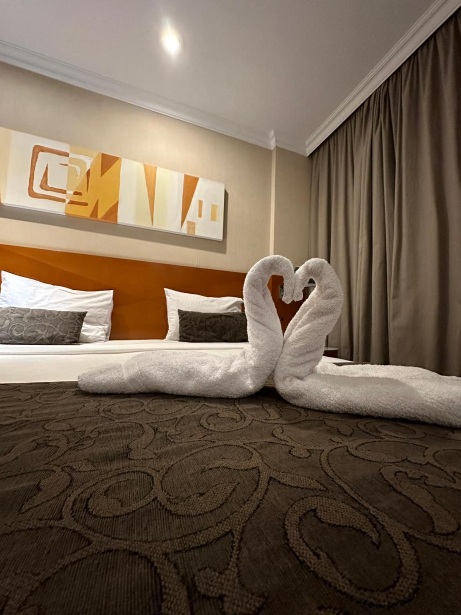 Apartment Barra Da Tijuca - 9 - Flat Premium Com Cozinha, Fogao Cooktop, Geladeira Grande, Smart Tv Grande, Lindo E Muitissimo Confortavel, Balsa A Gratis E Estacionamento Gratuito Rio de Janeiro