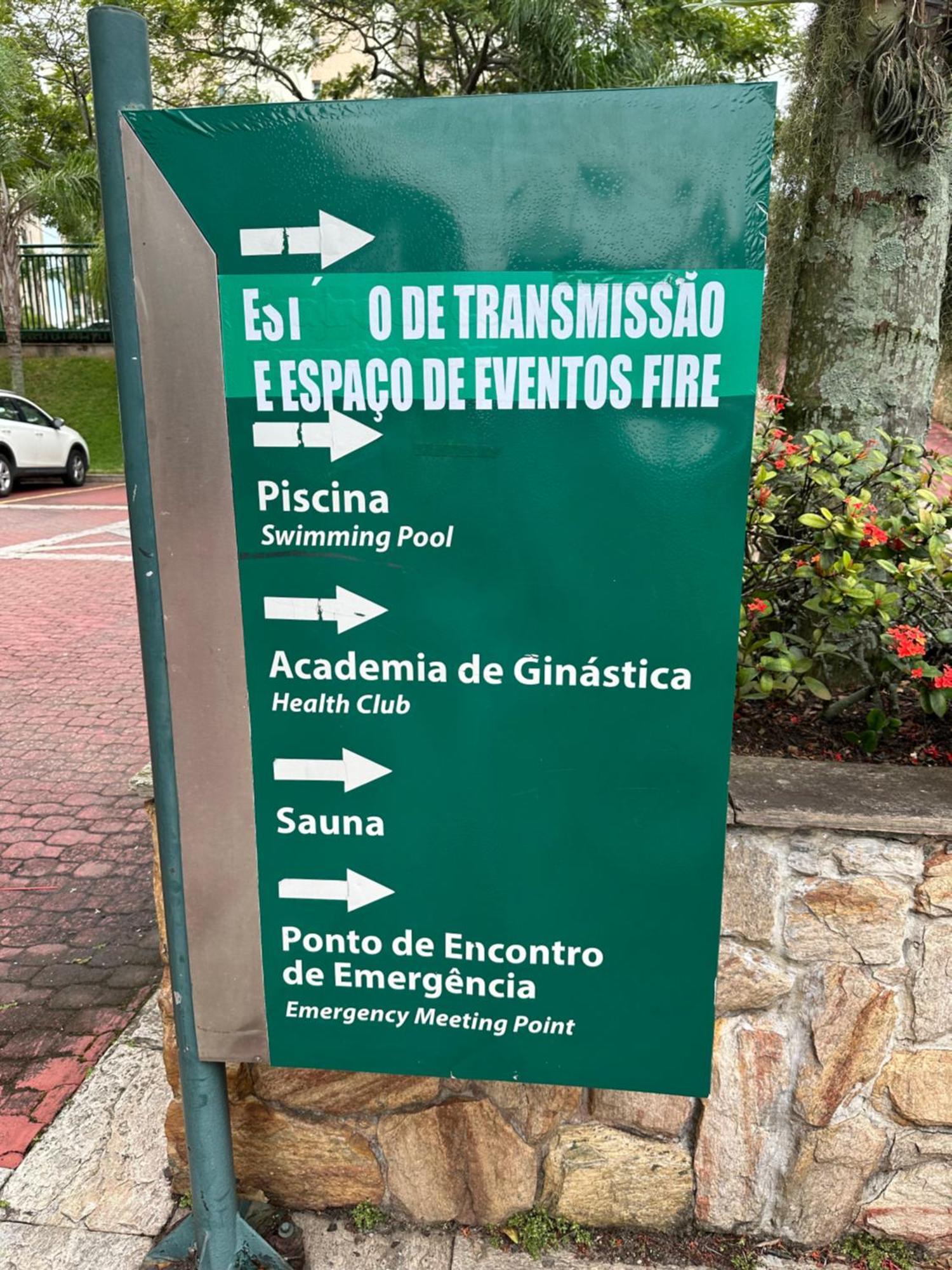 Barra Da Tijuca - 9 - Flat Premium Com Cozinha, Fogao Cooktop, Geladeira Grande, Smart Tv Grande, Lindo E Muitissimo Confortavel, Balsa A Gratis E Estacionamento Gratuito Apartment Rio de Janeiro